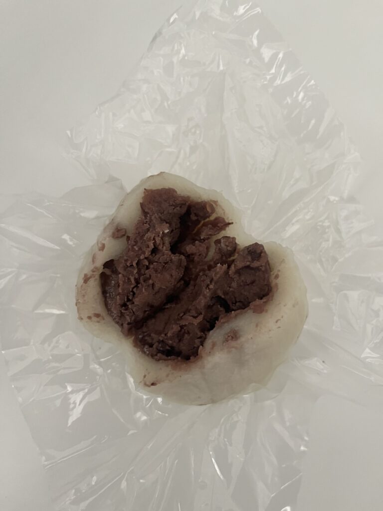 広蔵市場 60年伝統の餅屋のあん餅