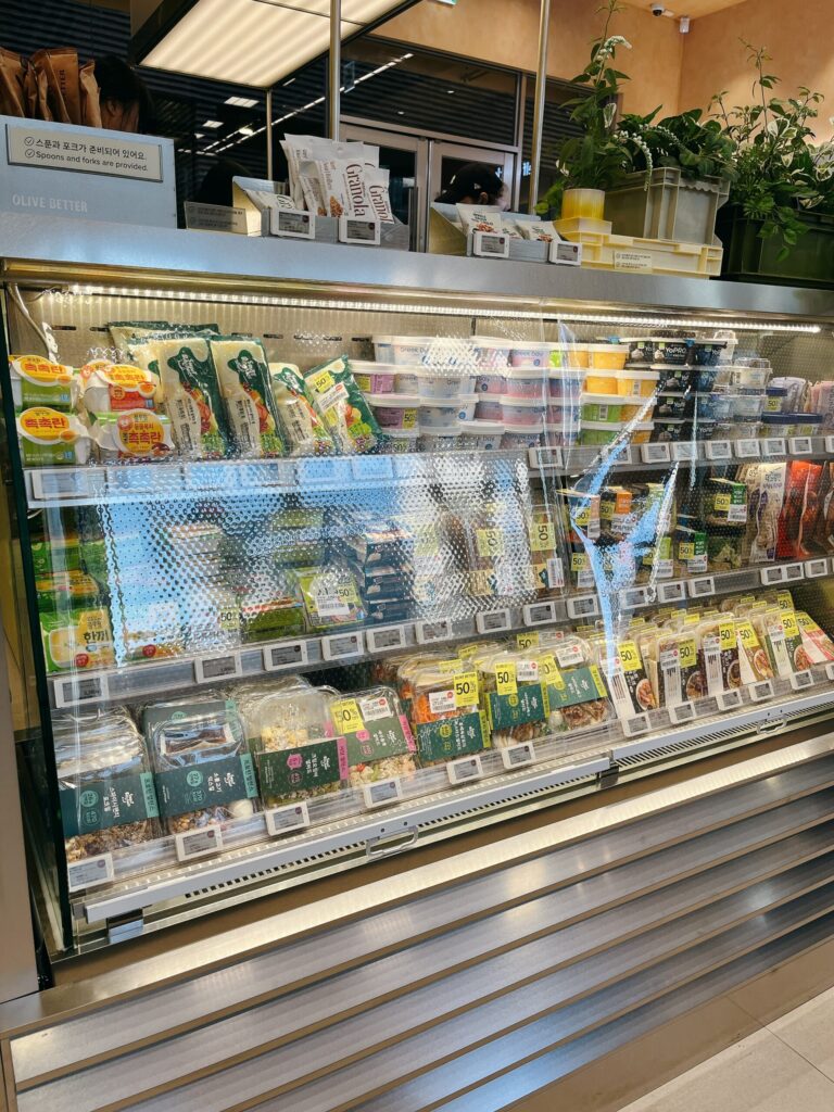 olive-better 1号店 サラダも目的別に選べるなんて、ダイエッターには嬉しすぎる