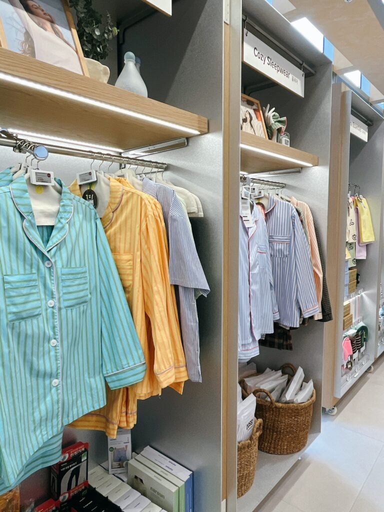 olive-better 1号店 オリヤンでパジャマ！？でも生地がすっごく良くて驚き