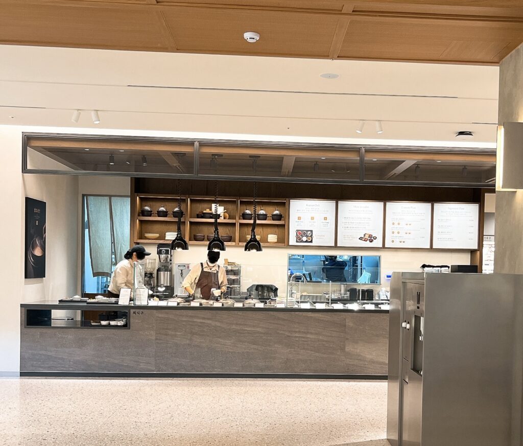 House of Shinsegae Cheongdam TWELVE 発酵専門デリ「발효곳간(パルヒョコッカン)」