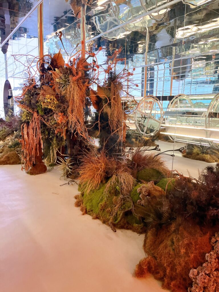 blue-elephant スペース聖水
店内の全てがオシャレ