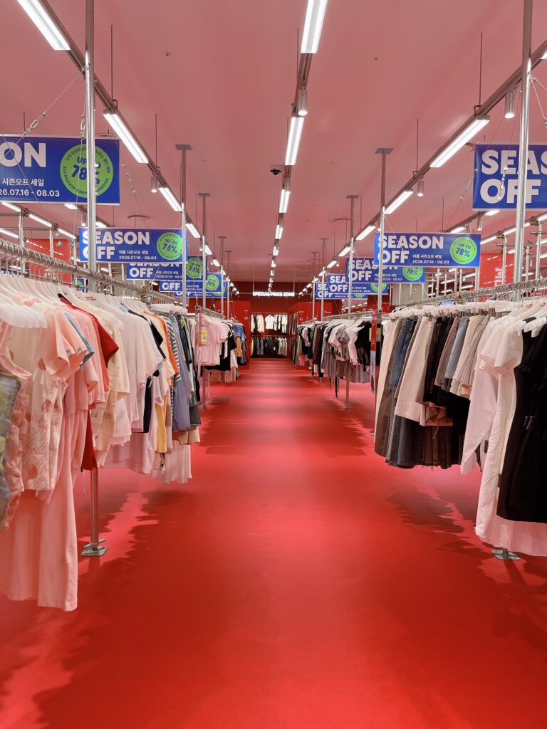 ムシンサ アウトレット ロッテモール恩平店 店頭