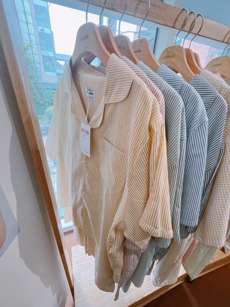 Juuneeduショールーム ソウルの森店訪問時は嬉しいことにセールが開催されておりました