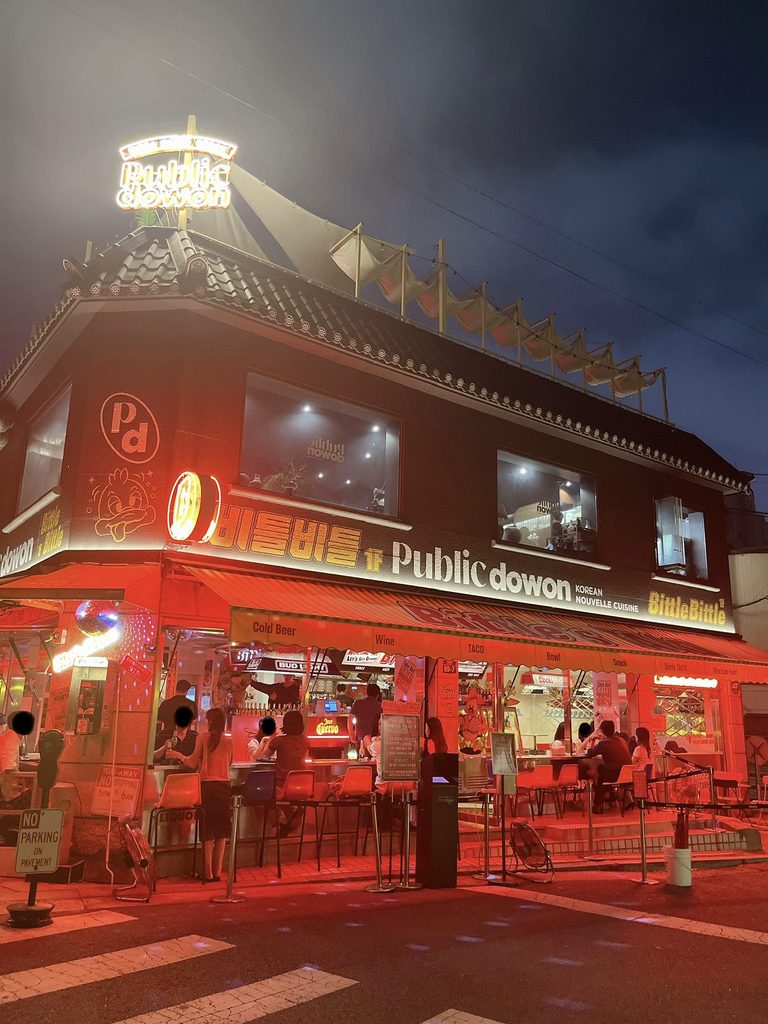 ソウルヤジャン&飲み歩きエリアガイド一際賑わいを見せているのが、タコス専門店の「ビトルスタコ(Beetles Taco)」です