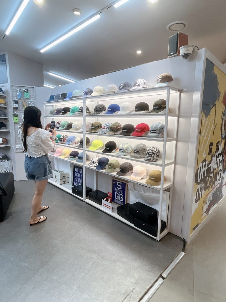 DOOTA MALL東大門プレミア感あふれるリセールセレクトコーナーです