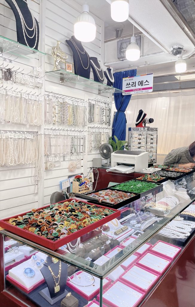 南大門市場玉の指輪ショッピング｜쓰리에스（62号）の看板です