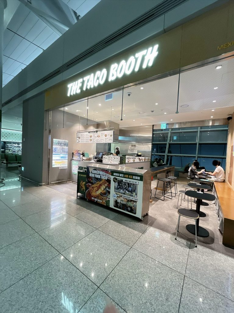 仁川国際空港 第1旅客ターミナル（T1）の免税エリア｜手軽に本格タコスが味わえるTHE TACO BOOTHです