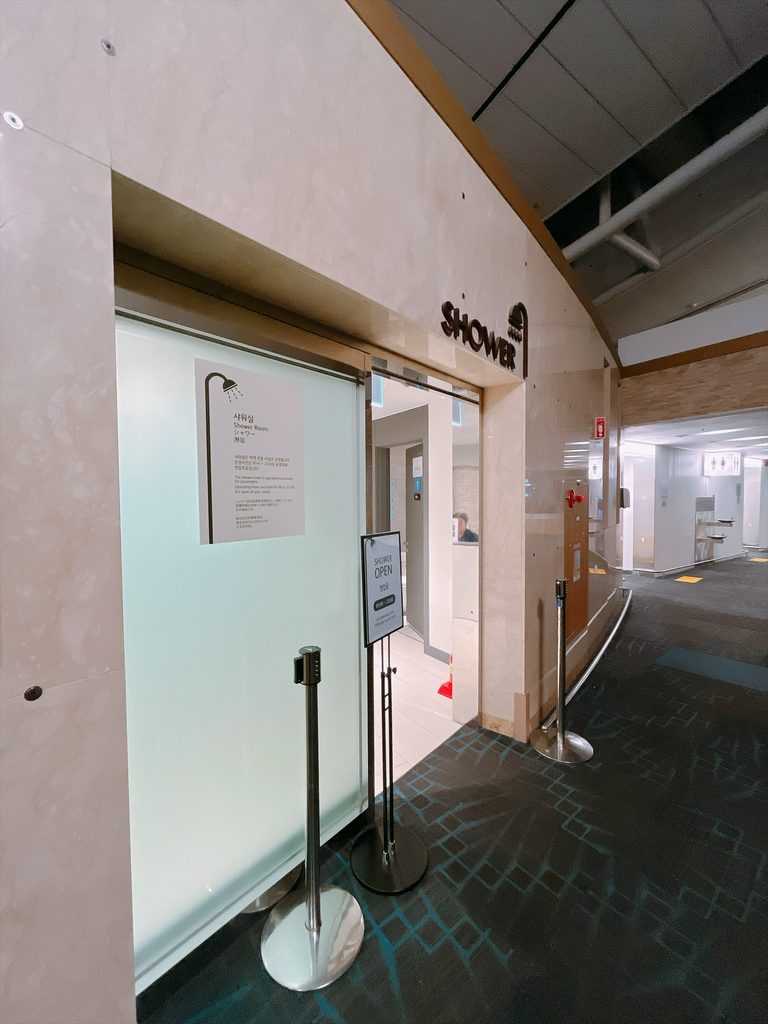 仁川国際空港 第1旅客ターミナル（T1）の免税エリア｜NAP ZONEの隣にあるシャワールームです（有料）